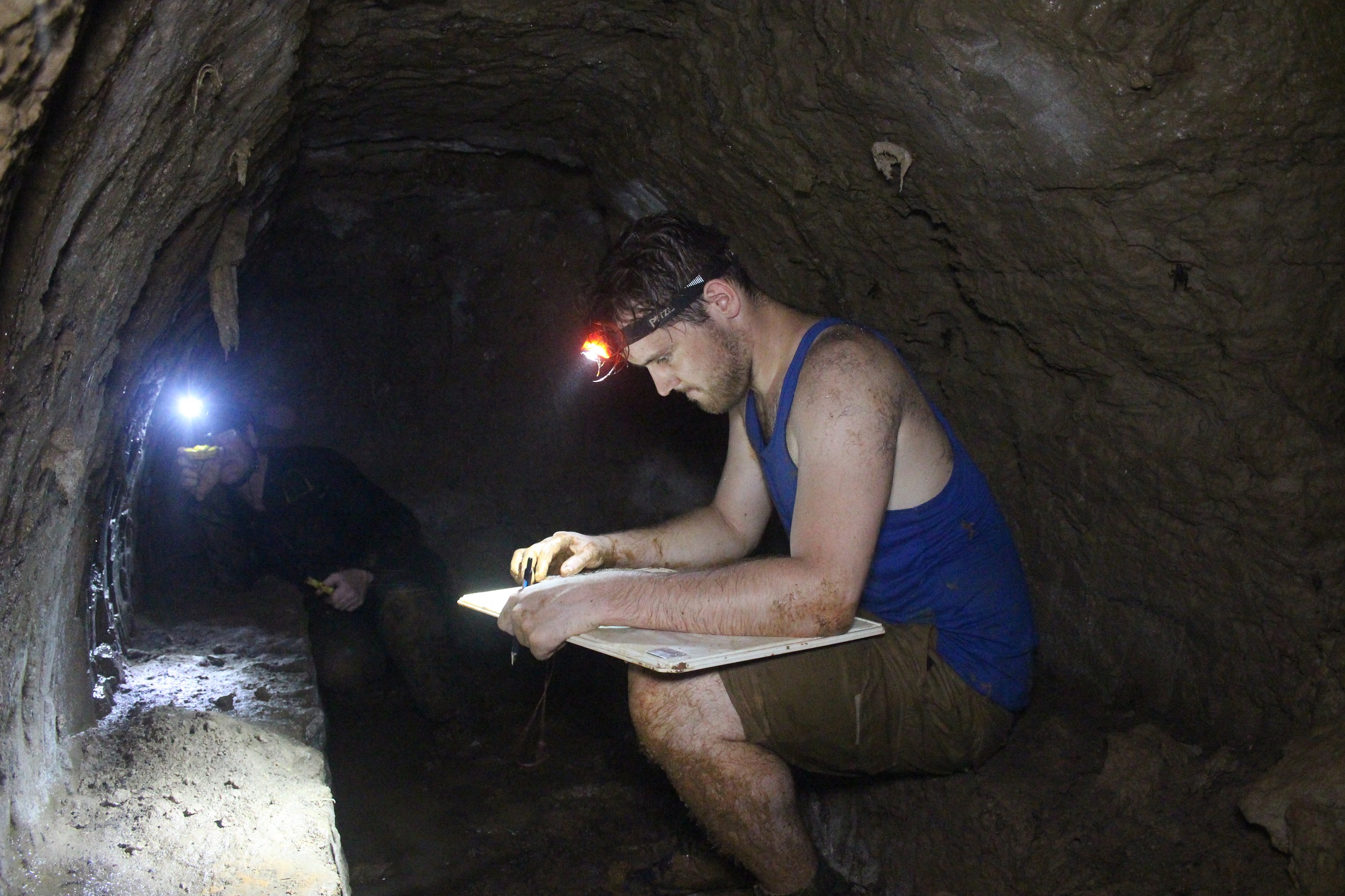 Nikolaus Hochstein Cox in the tunnels of Kolombangara