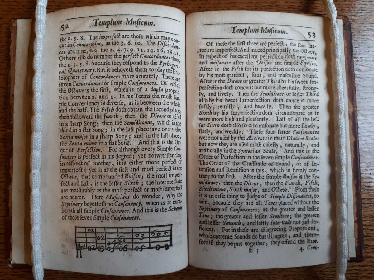 Pages 52-53 in an early printed book.